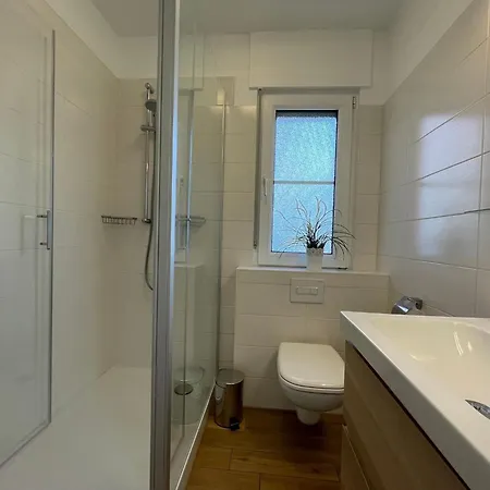 Appartementhaus 6 - Urlaub Zwischen & Bodden Apartmán *